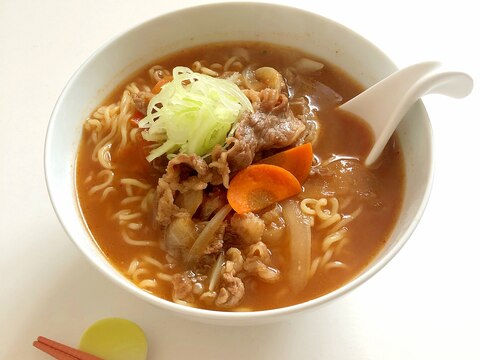 うまっ！　ちょい辛　牛肉入り味噌ラーメン♪